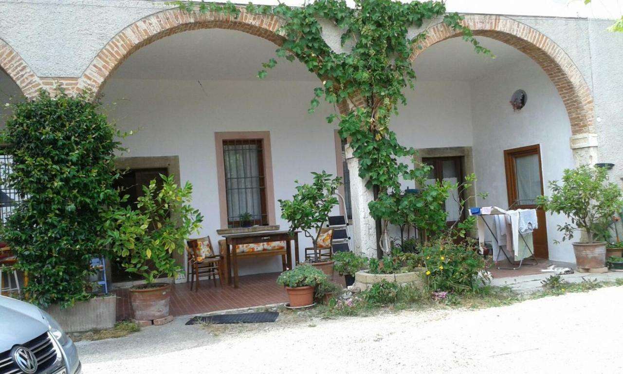 מנרבה דל גארדה Agriturismo Holle מראה חיצוני תמונה