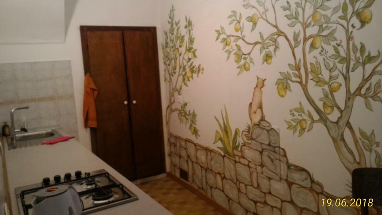 מנרבה דל גארדה Agriturismo Holle מראה חיצוני תמונה