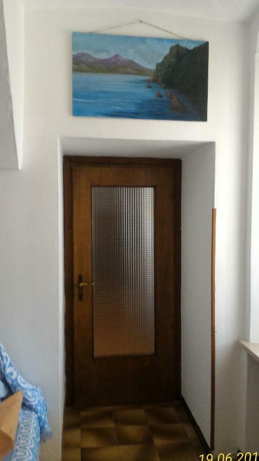 מנרבה דל גארדה Agriturismo Holle מראה חיצוני תמונה